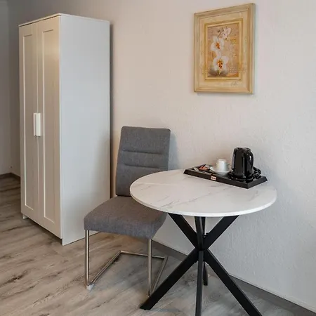 Damhirsch מלון Neustadt am Rübenberge