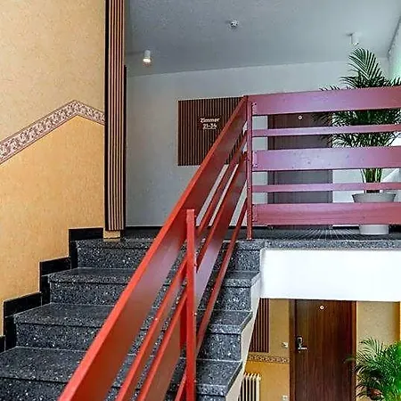 Damhirsch Otel