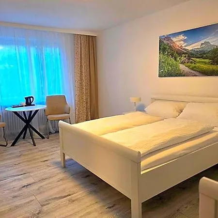 Otel Damhirsch Neustadt am Rübenberge
