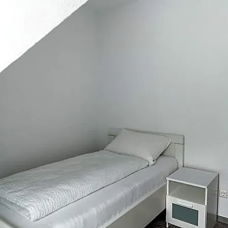 Otel Damhirsch 3*